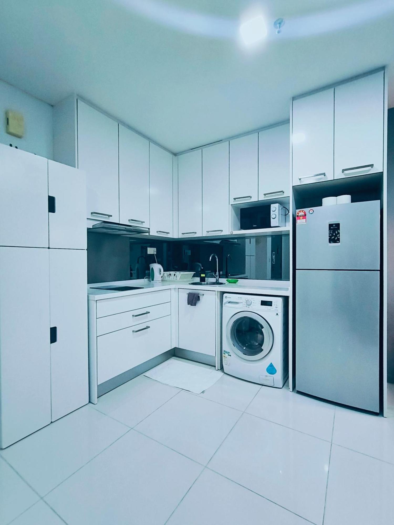 Signature Apartment At Mercu Summer Suites Klcc 쿠알라룸푸르 외부 사진